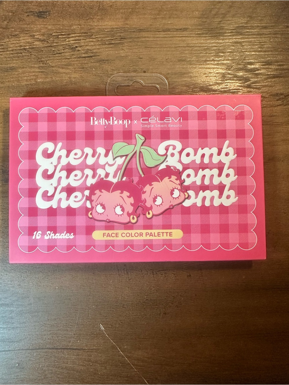 Betty Boop X Celavi Cherry Bomb 16 Shade Face Color Palette NEW